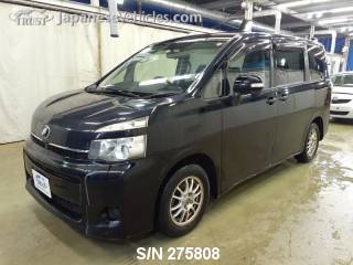 TOYOTA VOXY 2011 S/N 275808