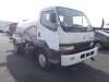 MITSUBISHI FUSO FIGHTER 2000 S/N 224985 front left view