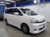 TOYOTA VOXY 2013 S/N 228191 front left view