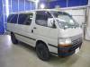 TOYOTA HIACE 2004 S/N 249826 front left view