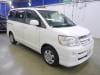 TOYOTA NOAH 2004 S/N 262053 front left view