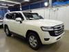 TOYOTA LANDCRUISER 2023 S/N 272008 вид слева спереди