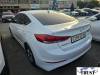 HYUNDAI AVANTE 2018 S/N 275458 vue arrière gauche